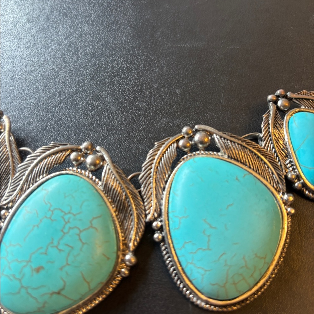 Turquoise Silver Pendant Necklace - Picture 3 of 8